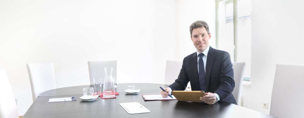 Dr. Thomas Ollinger – Franchise-Berater, Unternehmensberater und Sachverständiger